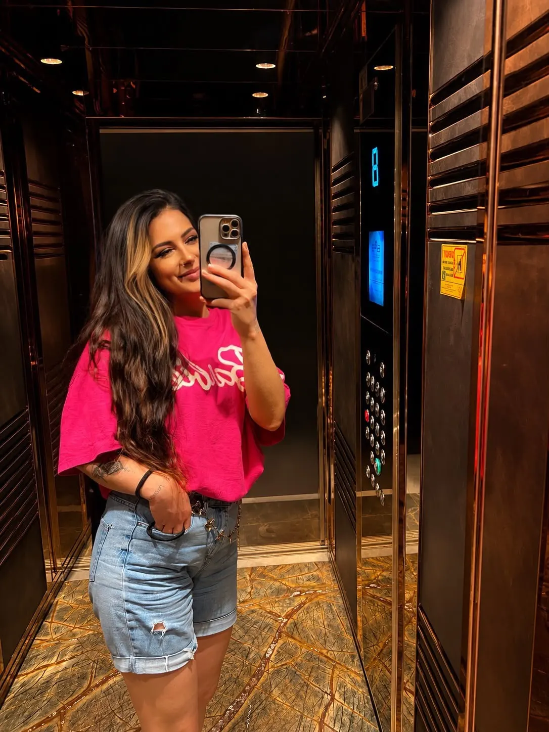 Tugce Polatlı Escort | Sana Özel Bir Gece